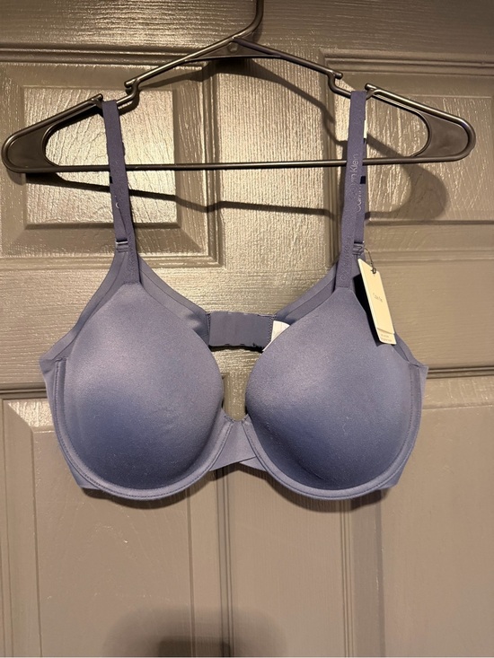 Calvin Klein Other - Calvin Klein molded underwire bra in Navy Blue